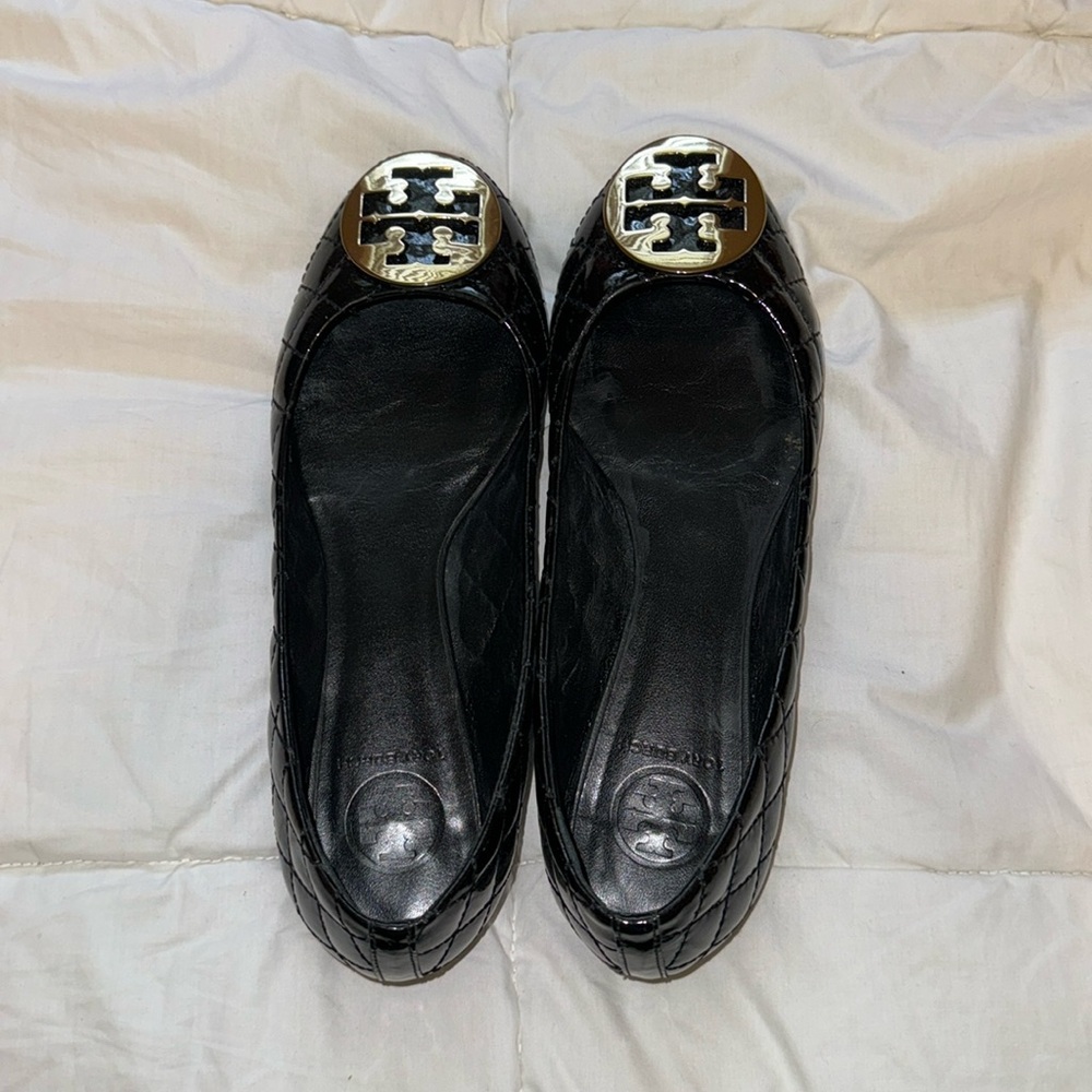 Tory Burch Black Flats! Size 9.5!